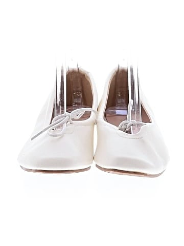 Chase & Chloe Flats (view 2)