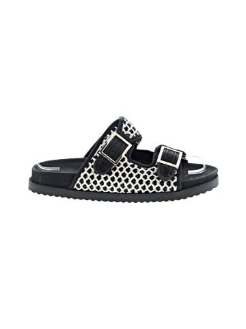 Forever 21 Sandals (view 1)