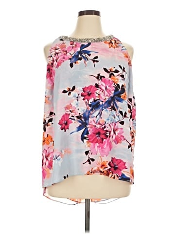 Jennifer Lopez Sleeveless Blouse (view 1)