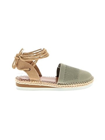 Crown Vintage Flats (view 1)