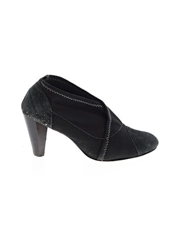 Taryn by Taryn Rose Heels (view 1)