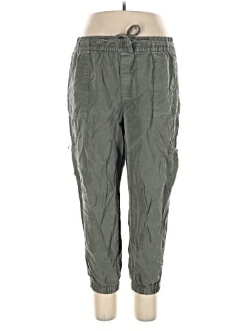 American Eagle Outfitters Cargo Pants (view 1)
