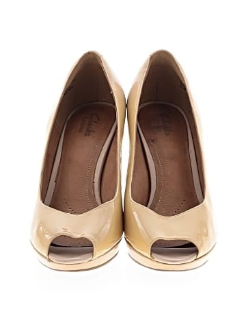 Clarks Heels (view 2)
