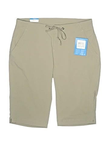 Columbia Khaki Shorts (view 1)