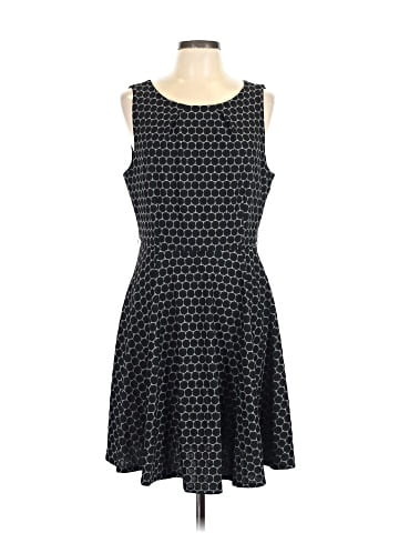 Elle Sleeveless Top (view 1)