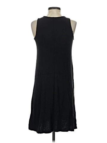 Old Navy Casual Dress (view 2)