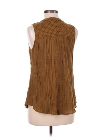 Akemi + Kin Sleeveless Blouse (view 2)