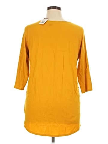 Tahari 3/4 Sleeve Top (view 2)