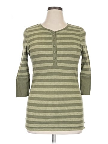 American Eagle Outfitters 3/4 Sleeve Top (view 1)