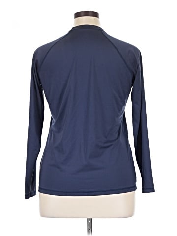 Nike 3/4 Sleeve T-Shirt (view 2)