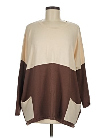 Tea n Rose Poncho (view 1)