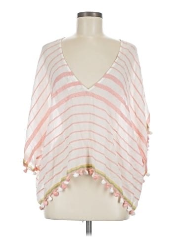 Lovestitch Poncho (view 1)