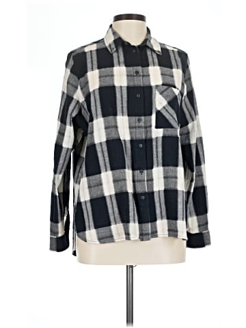 Zara Basic Long Sleeve Button-Down Shirt (view 1)