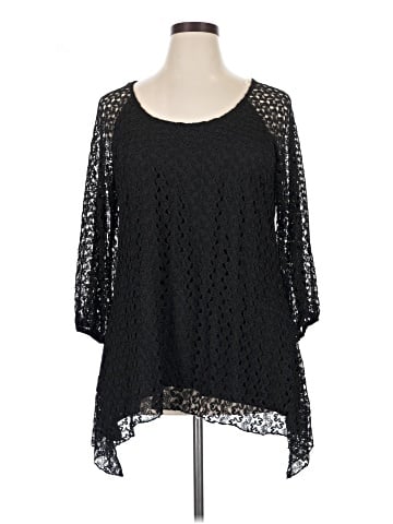Roz & Ali 3/4 Sleeve Blouse (view 1)