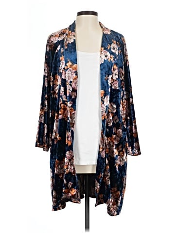 Suzanne Betro Kimono (view 1)