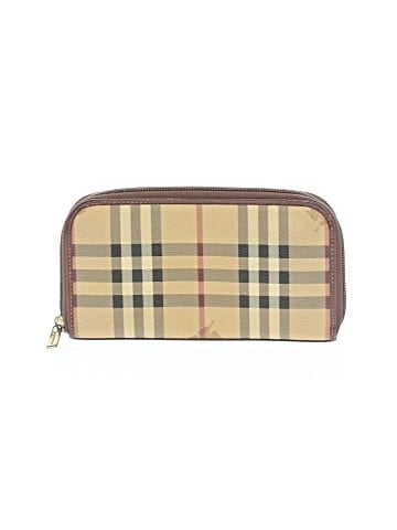 Burberry Nova Check Round Zip Leather Wallet (view 1)