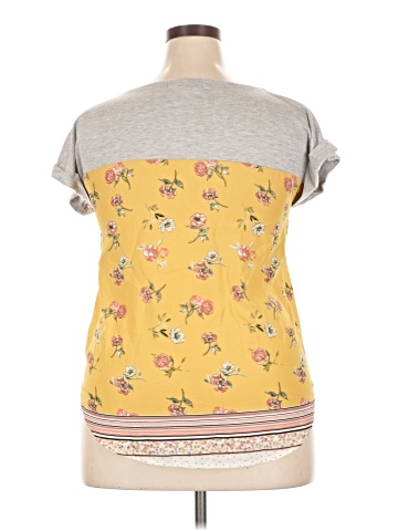 Rewind Short Sleeve Top (view 2)