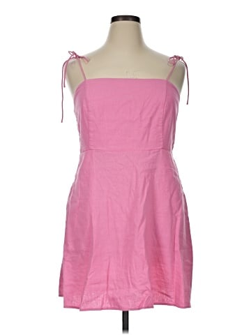 Old Navy Casual Dress (view 1)