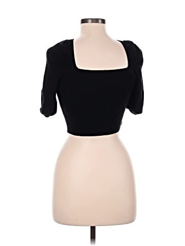 Le Lis Short Sleeve Top (view 2)