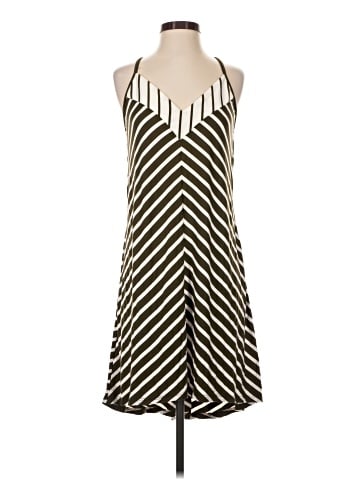 Laila Jayde Casual Dress (view 1)