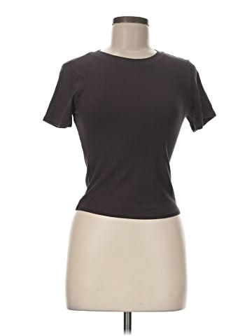 Vuori Active T-Shirt (view 1)