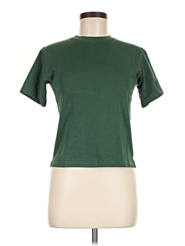 Uniqlo Short Sleeve T-Shirt (view 1)