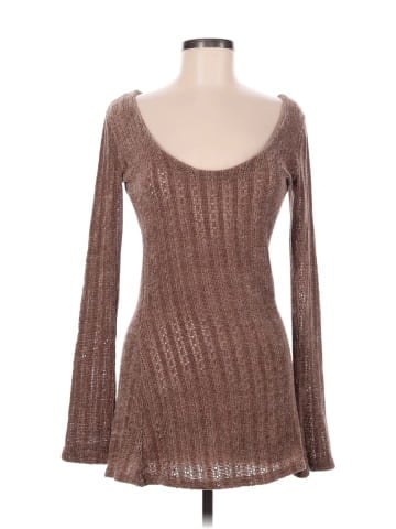 Hazel Pullover Sweater (view 1)