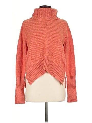 Moth Long Sleeve Top (view 1)