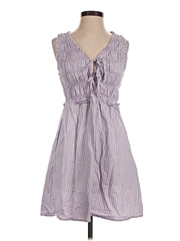 Old Navy Casual Dress (view 1)