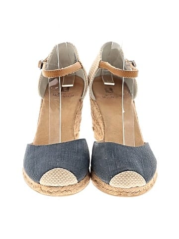 White Mountain Wedges (view 2)