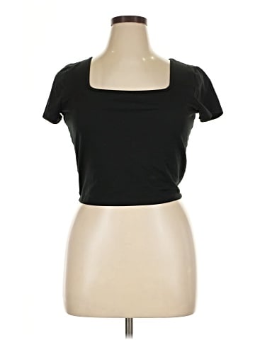 Hollister Short Sleeve T-Shirt (view 1)