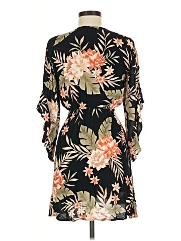 Billabong Casual Dress (view 2)