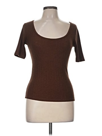 Old Navy 3/4 Sleeve T-Shirt (view 1)