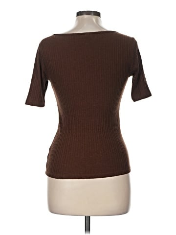 Old Navy 3/4 Sleeve T-Shirt (view 2)