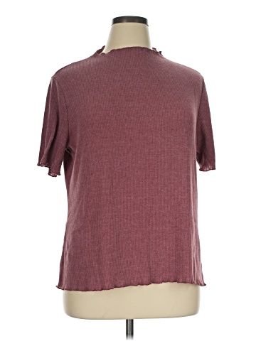 Kaileigh Short Sleeve Top (view 1)