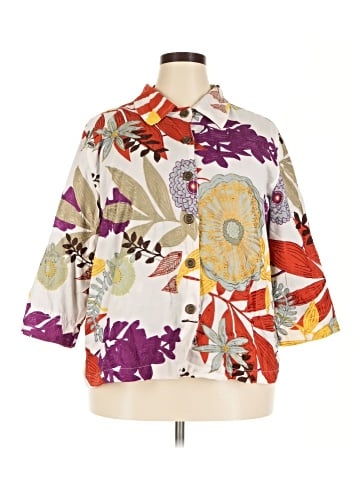 Life Style 3/4 Sleeve Button-Down Shirt (view 1)