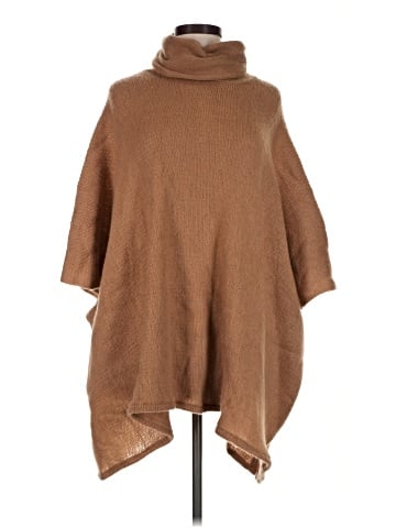Express Outlet Poncho (view 1)