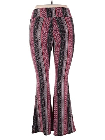 No Boundaries Casual Pants (view 2)