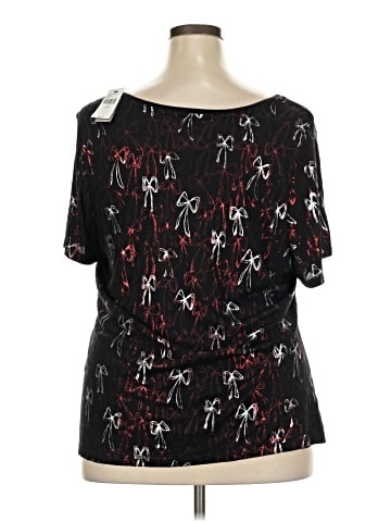 Lane Bryant Outlet Short Sleeve T-Shirt (view 2)