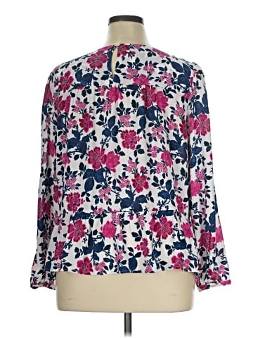 Ann Taylor LOFT 3/4 Sleeve Blouse (view 2)