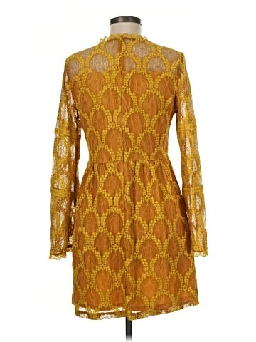 Xhilaration Casual Dress (view 2)