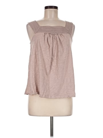 Old Navy Sleeveless T-Shirt (view 1)
