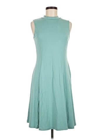 Uniqlo Casual Dress (view 1)