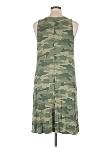 Old Navy Casual Dress (view 2)