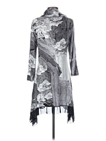 Cable & Gauge Poncho (view 2)