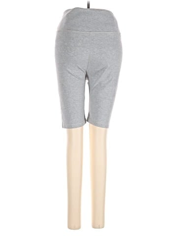 Gap - Maternity Athletic Shorts (view 2)