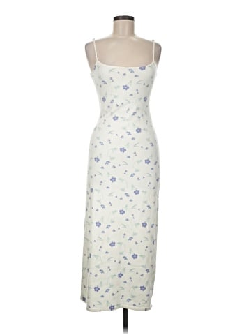 Le Lis Casual Dress (view 1)