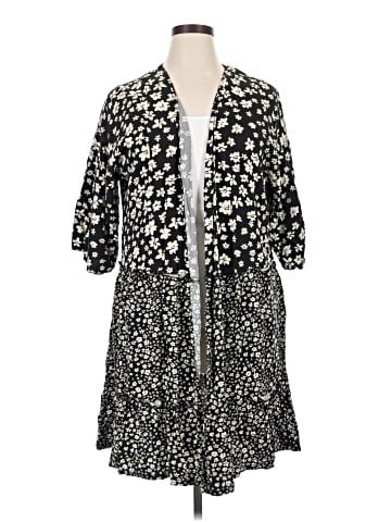 Maurices Kimono (view 1)