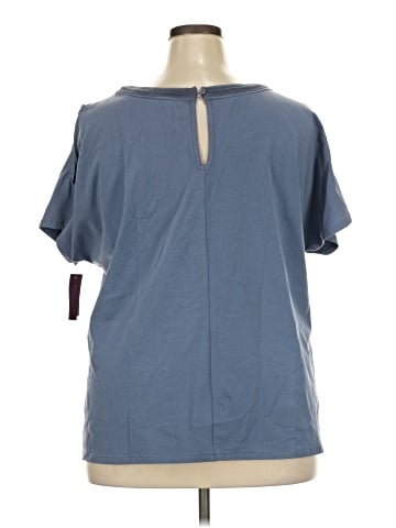 Lane Bryant Outlet Short Sleeve T-Shirt (view 2)