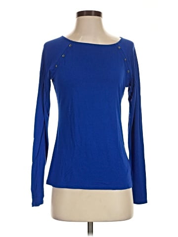 The Limited Long Sleeve Top (view 1)